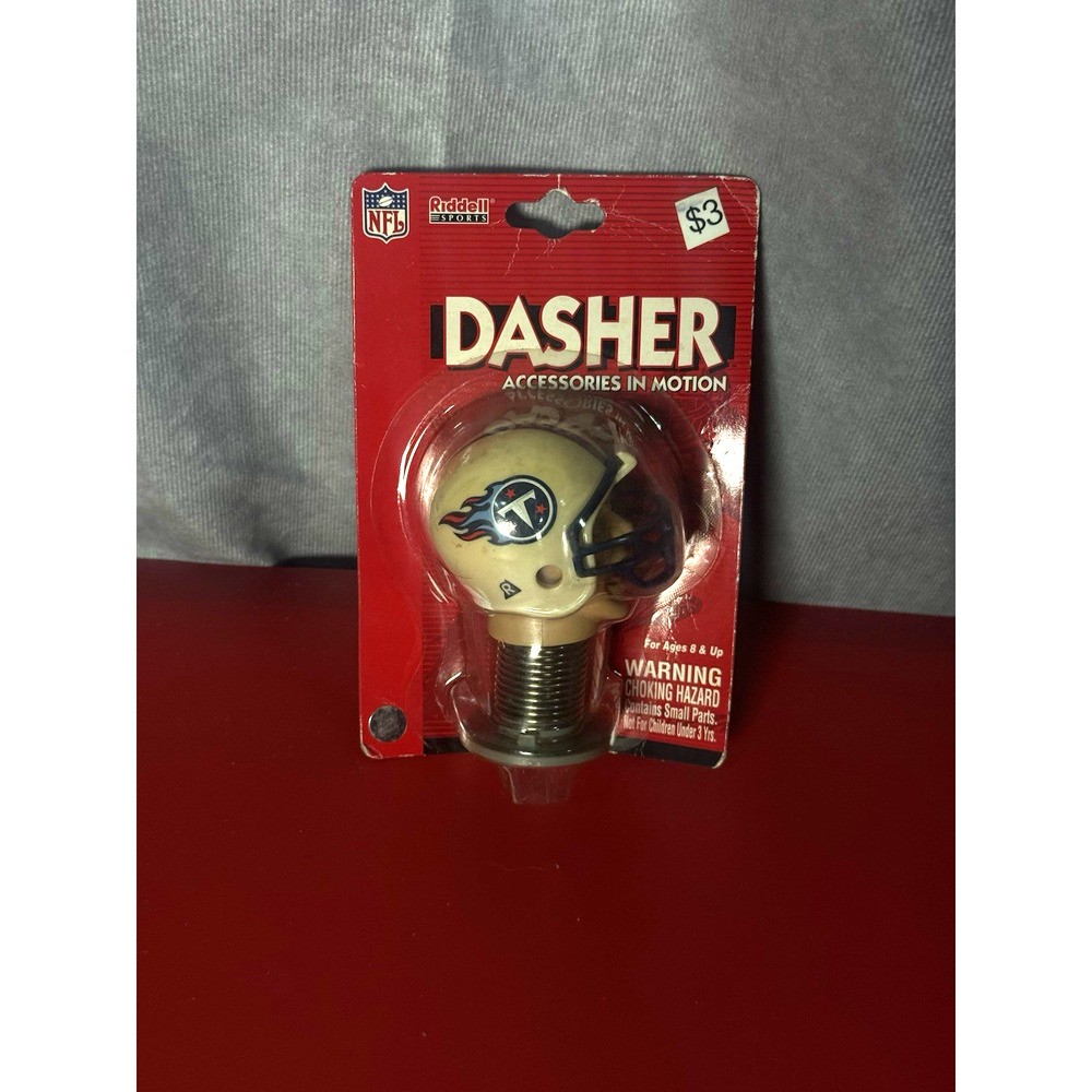 Riddell Sports Tennessee titans DASHER 2000 Accessories in Motion New